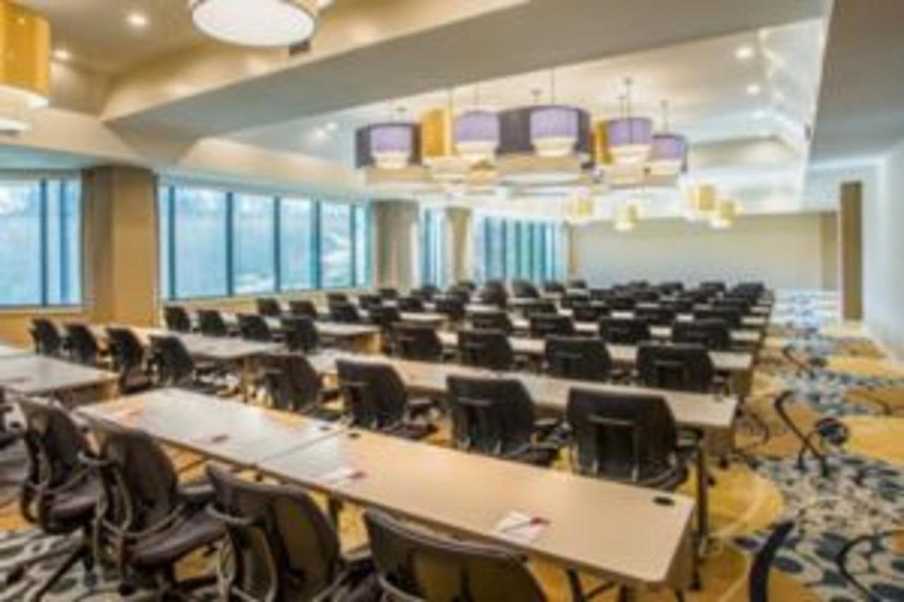 Holiday Inn Express Princeton Southeast By Ihg Plainsboro Exterior foto