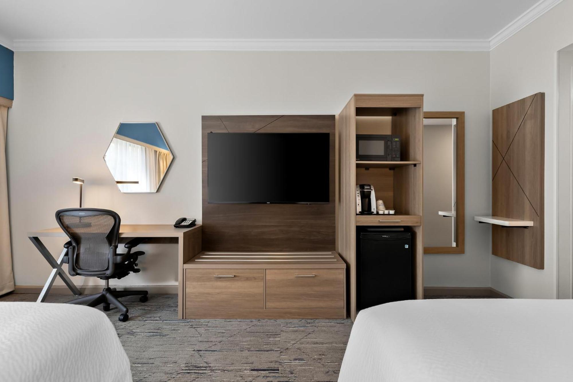 Holiday Inn Express Princeton Southeast By Ihg Plainsboro Exterior foto