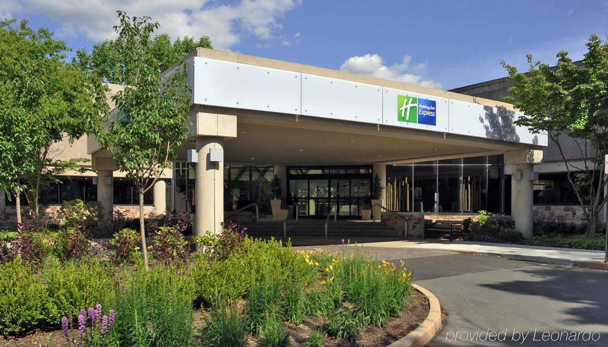 Holiday Inn Express Princeton Southeast By Ihg Plainsboro Exterior foto